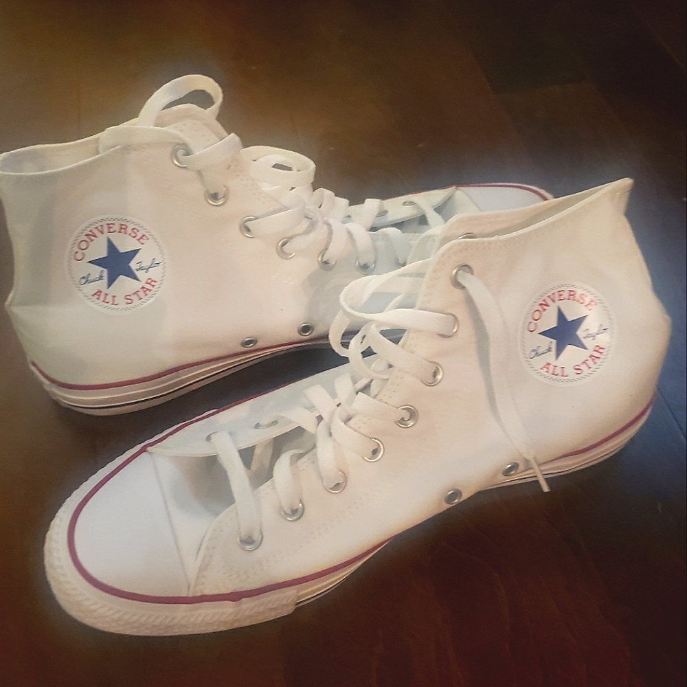 Converse Chuck Taylor White Hightop All Star Shoes